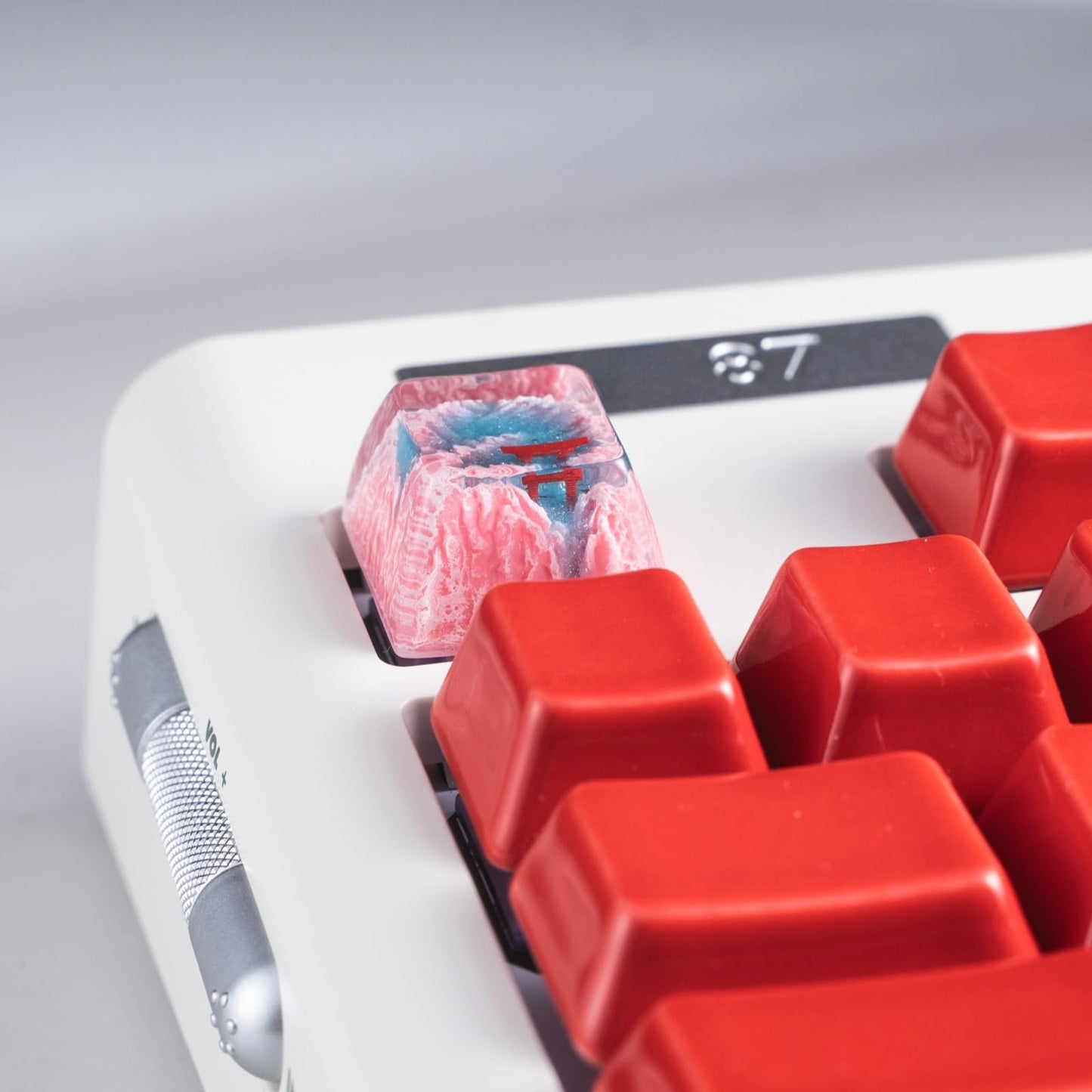 REDQIN Artisan Keycap - Sakura Torii Custom Keycaps Resin keycap Hanmade keycap Mountain Keycaps for Mechanical Keyboard Keycap (Sakura Torii Keycap)
