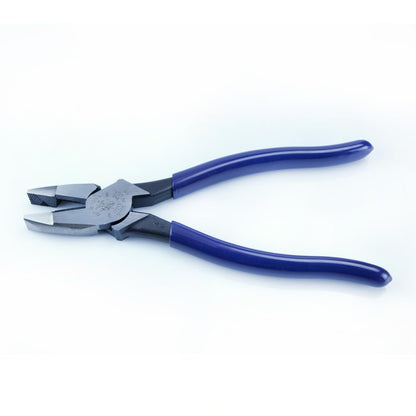 Klein Tools 80020 Plier Set, Made in USA, Lineman's Pliers, Diagonal Cutters, and Needle Nose Pliers, Induction Hardened Knives, 3-Piece