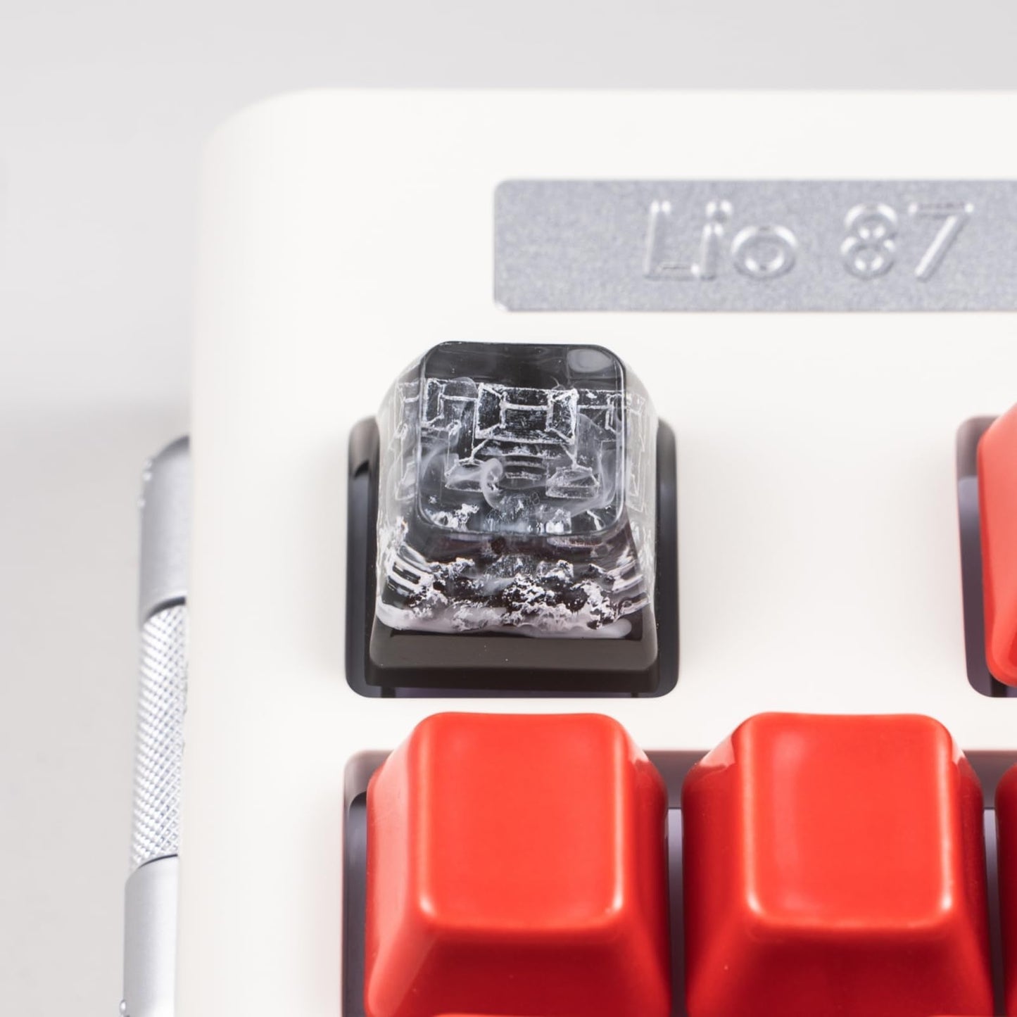 REDQIN Artisn Keycap Custom Keycaps Black Samurai Japanese Dojo Handmade Resin Escape 1U Artisan Keycaps for Mechanical Keyboard Keycap Cherry MX Switch FJ